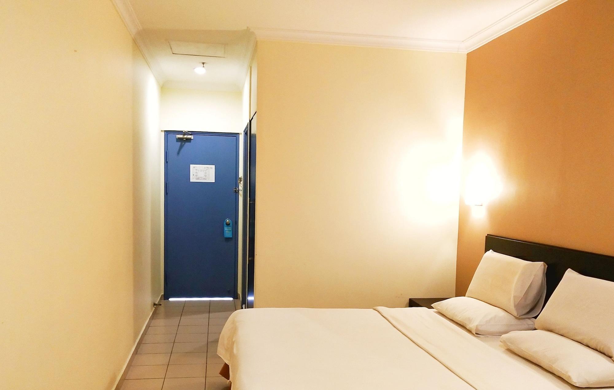 Megah D'Aru Hotel Кота Кинабалу Екстериор снимка