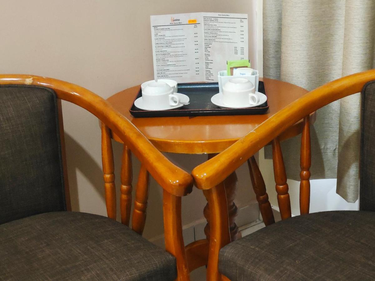 Megah D'Aru Hotel Кота Кинабалу Екстериор снимка