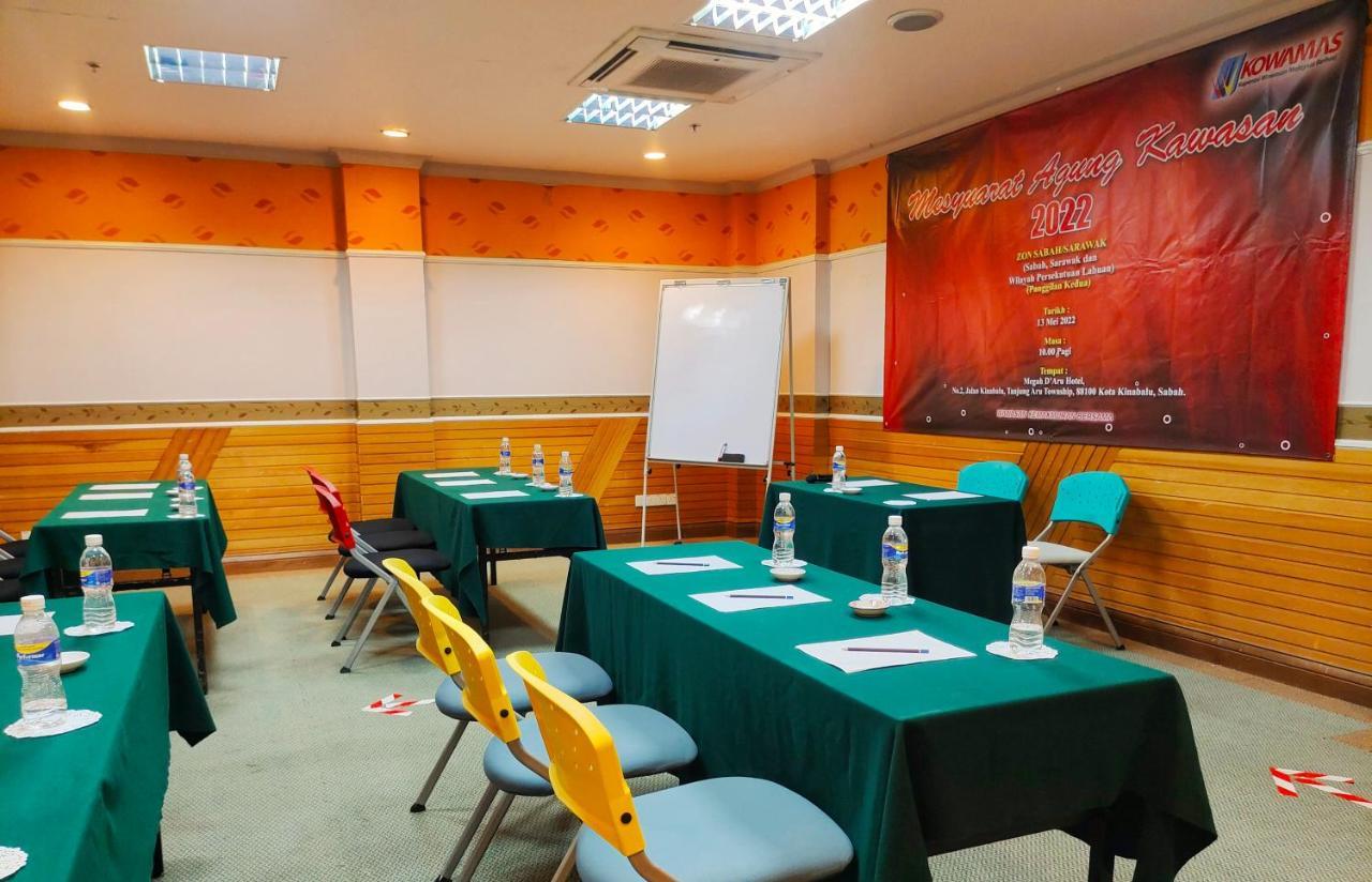 Megah D'Aru Hotel Кота Кинабалу Екстериор снимка